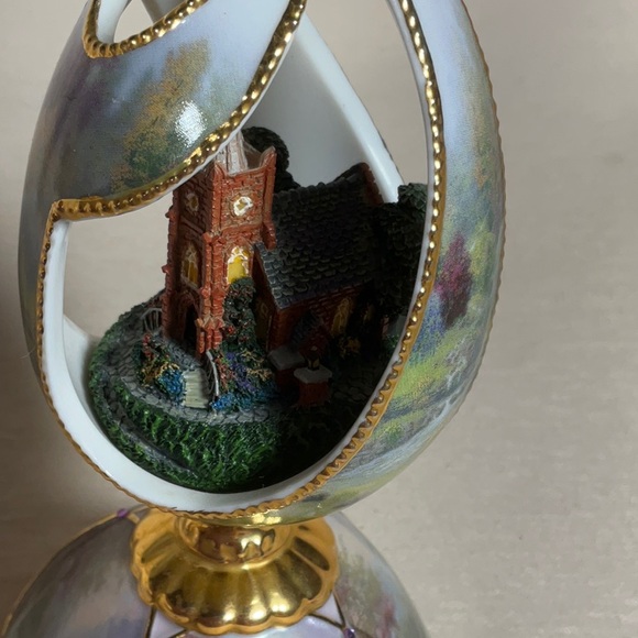 2006 Thomas Kinkaid Stillwater Chapel Blessings of Faith Heirloom Porcelain Egg - Picture 2 of 10
